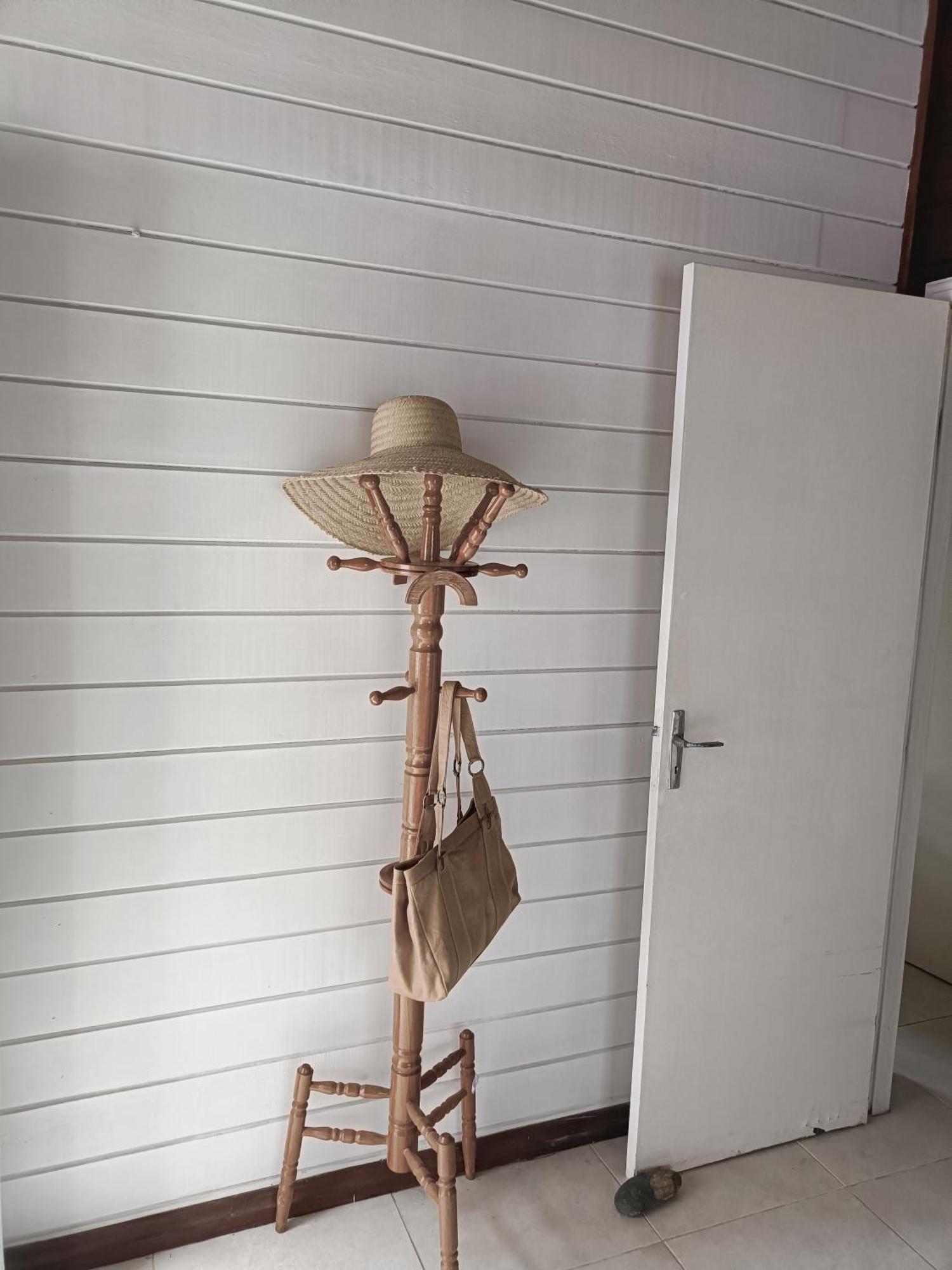 Casa A 290m Da Praia Do Lazaro Holiday home